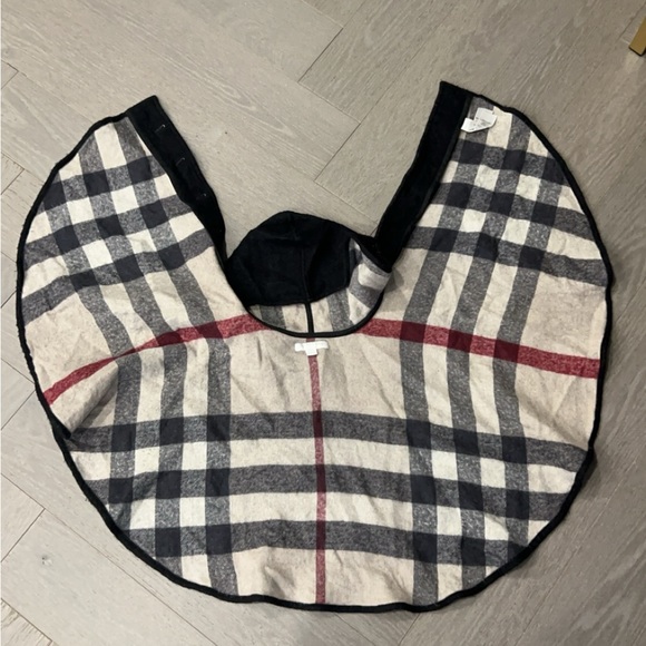 Girls wool cape - Picture 6 of 7